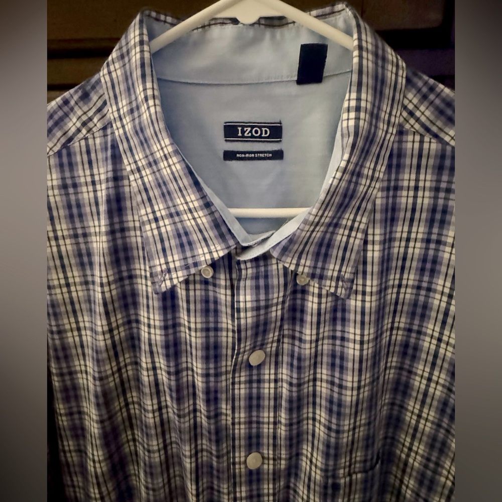 IZOD Men’s Big/Tall Long Sleeve Button Up w/ Pocket - EUC - Blue Pld - Size XXL